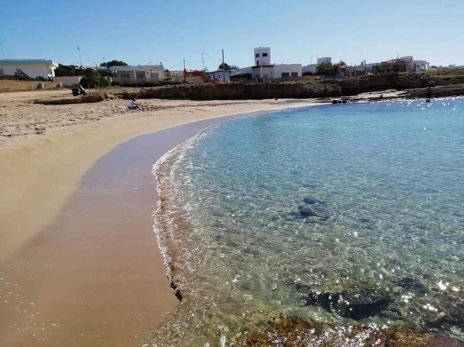 Villetta Tra Ulivi E Mare Torre Suda Exterior photo